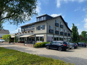 Отель Hotel de Plank  Ноорбеек